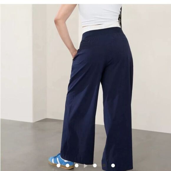 ATHLETA Brooklyn Heights Wide Leg Pant, Black, Size 20 NWT - Picture 4 of 16